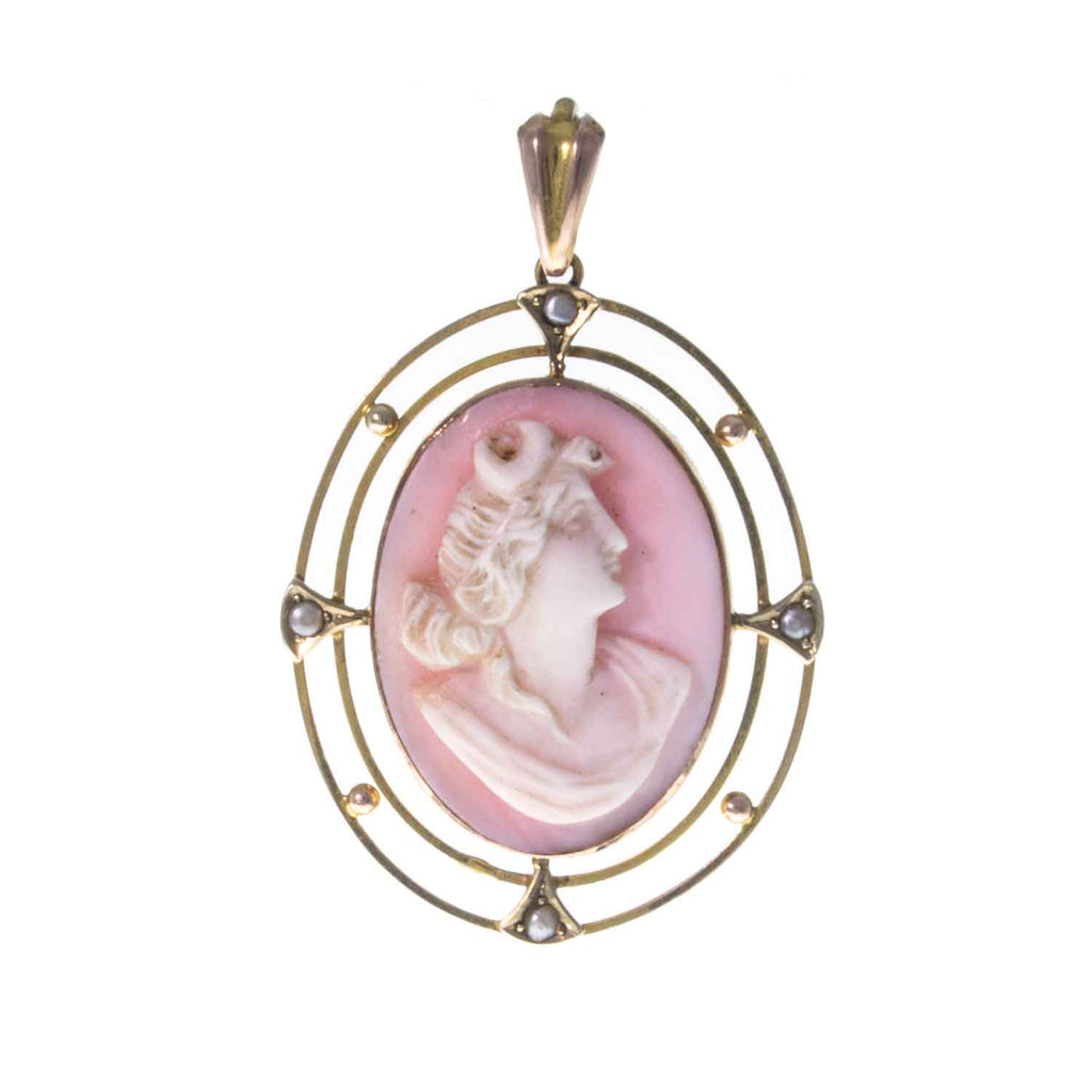 Edwardian 9ct Gold Pink Cameo Pendant. c1910
