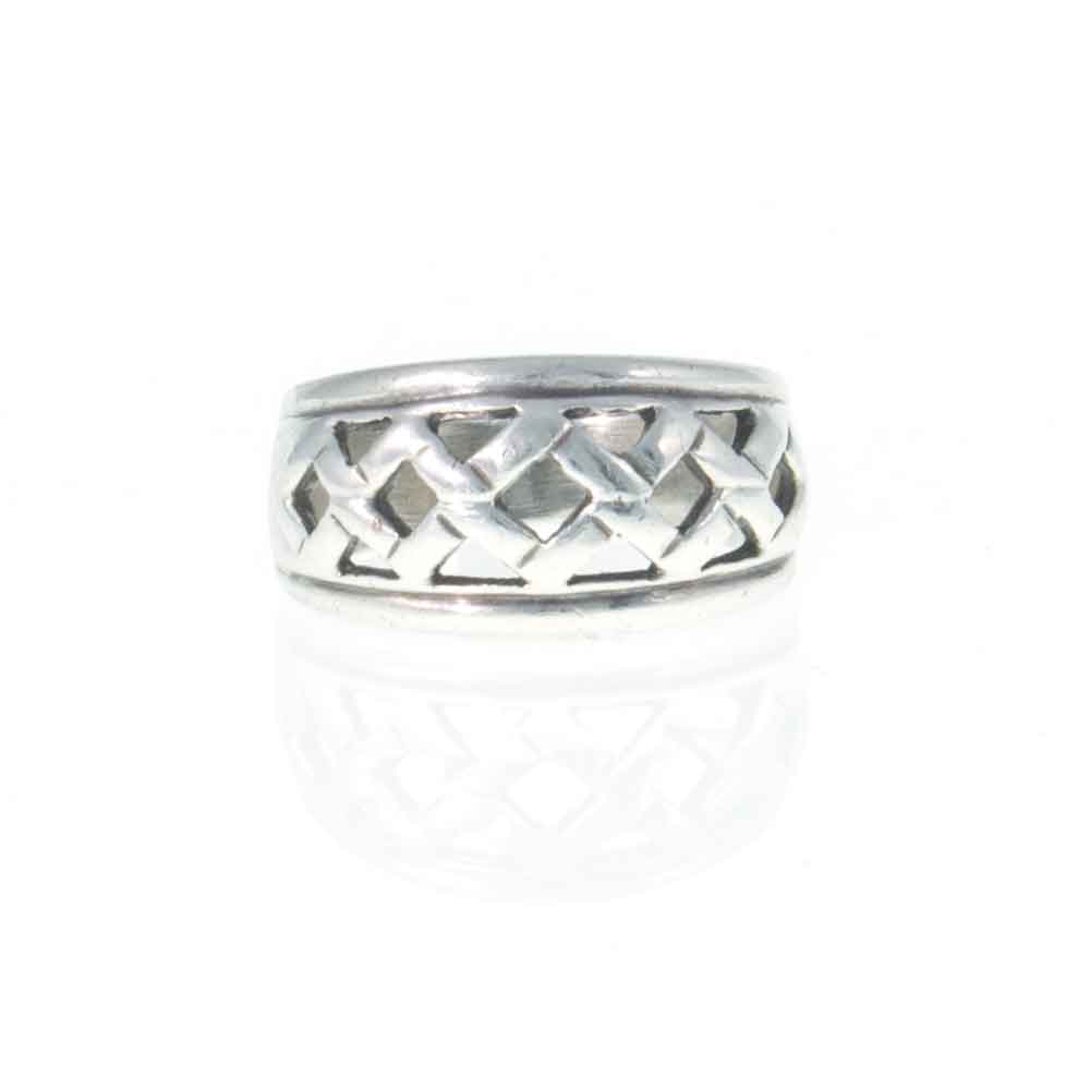 Vintage Open Work Basket Weave Celtic Design Ring Front On