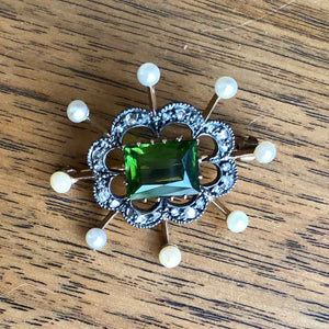 Vintage  9ct Gold Peridot, Pearl and Diamond Brooch Wood