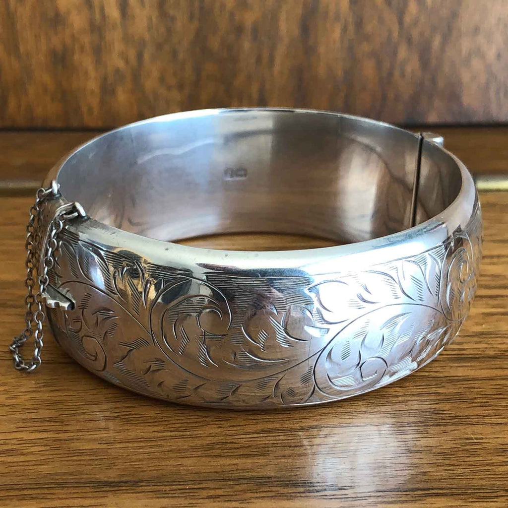 Vintage Sterling Silver Engraved Hinged Bangle - 1957 - Wood