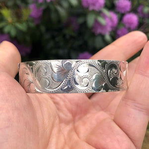 Vintage Sterling Silver Engraved Hinged Solid Bangle - Jewellery Hound - In Hand