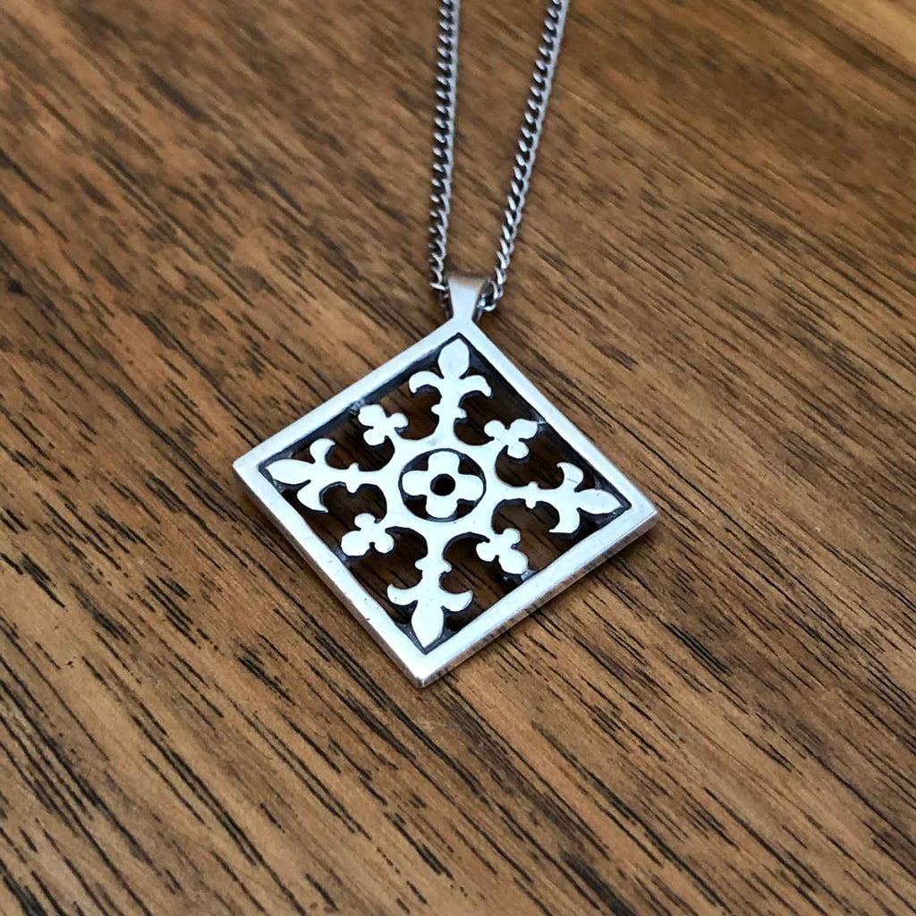 Scottish Sterling Silver Vintage Malcolm Gray Pendant - On Wood