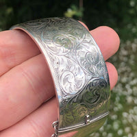 Vintage Sterling Silver Engraved Bangle - Outdoors