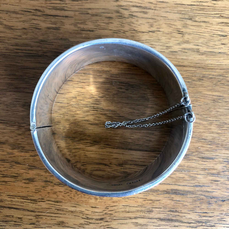 Profile of Vintage Sterling Silver Engraved Bangle