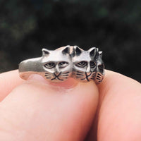 Vintage Silver Cat Ring in hand