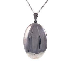 Back of Large Vintage Engraved Silver Oval Locket - With a 22” Long Silver Chain