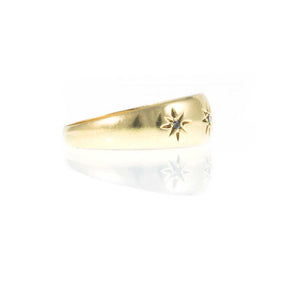 Edwardian 18K Yellow Gold 3 Stone Diamond ‘Gypsy’ Ring