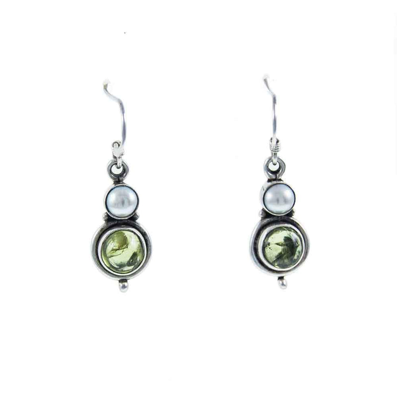 Jewellery Hound Earrings Vintage Pair of Silver Peridot and Pearl Drop Earrings