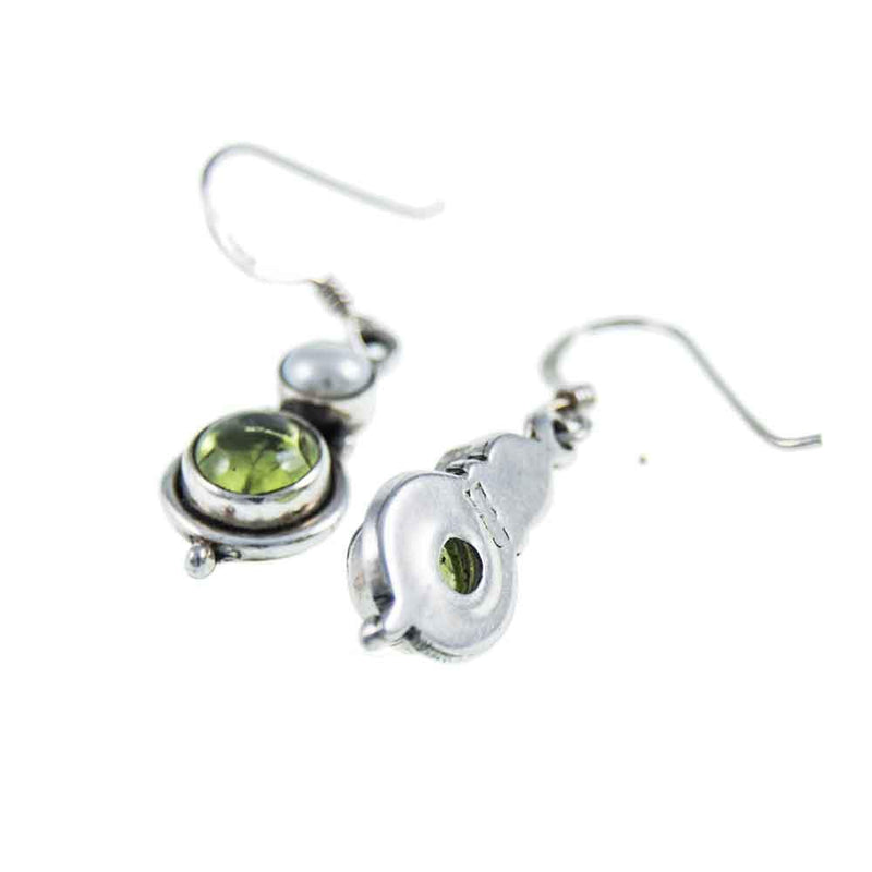 Jewellery Hound Earrings Vintage Pair of Silver Peridot and Pearl Drop Earrings